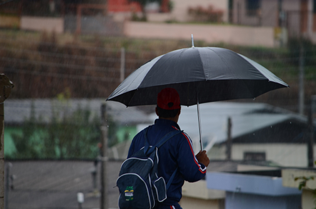 Chuva será constante na região