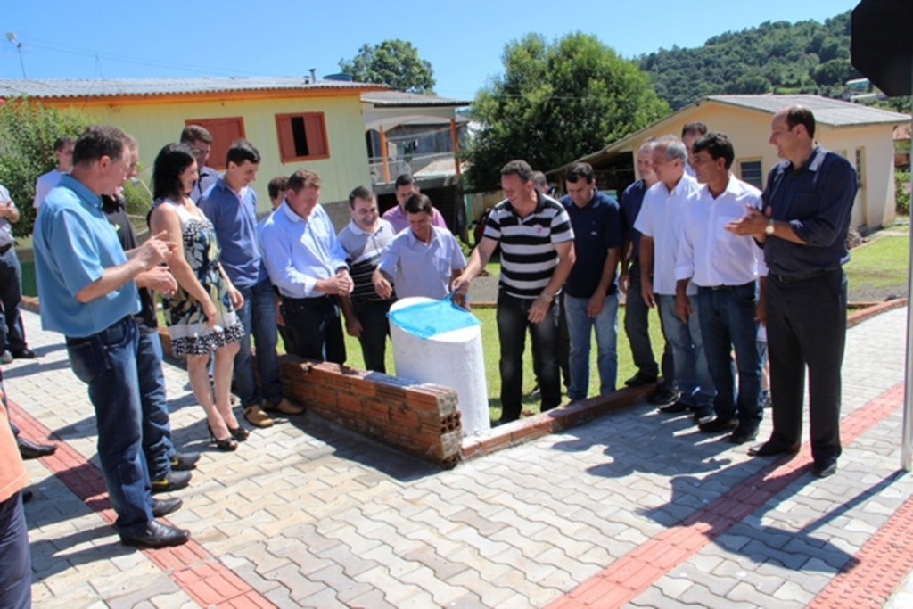 Dia festivo, com inaugurações, encerra atividades do atual Governo de Jardinópolis