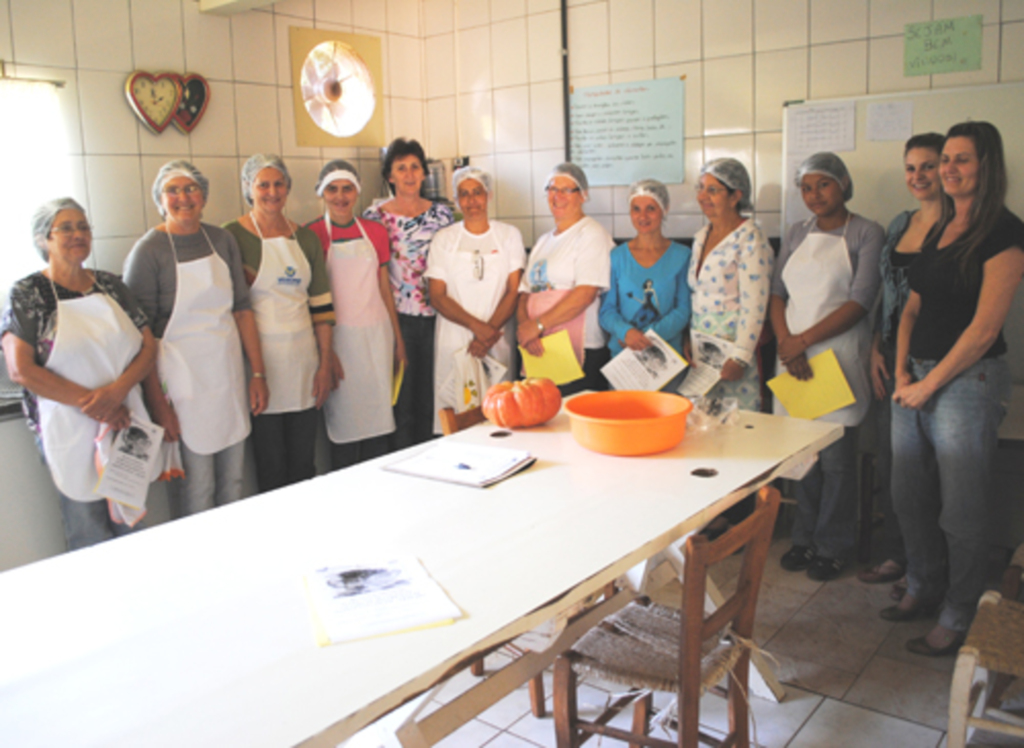 1º Curso de Arte e Culinária é realizado em São Bernardino