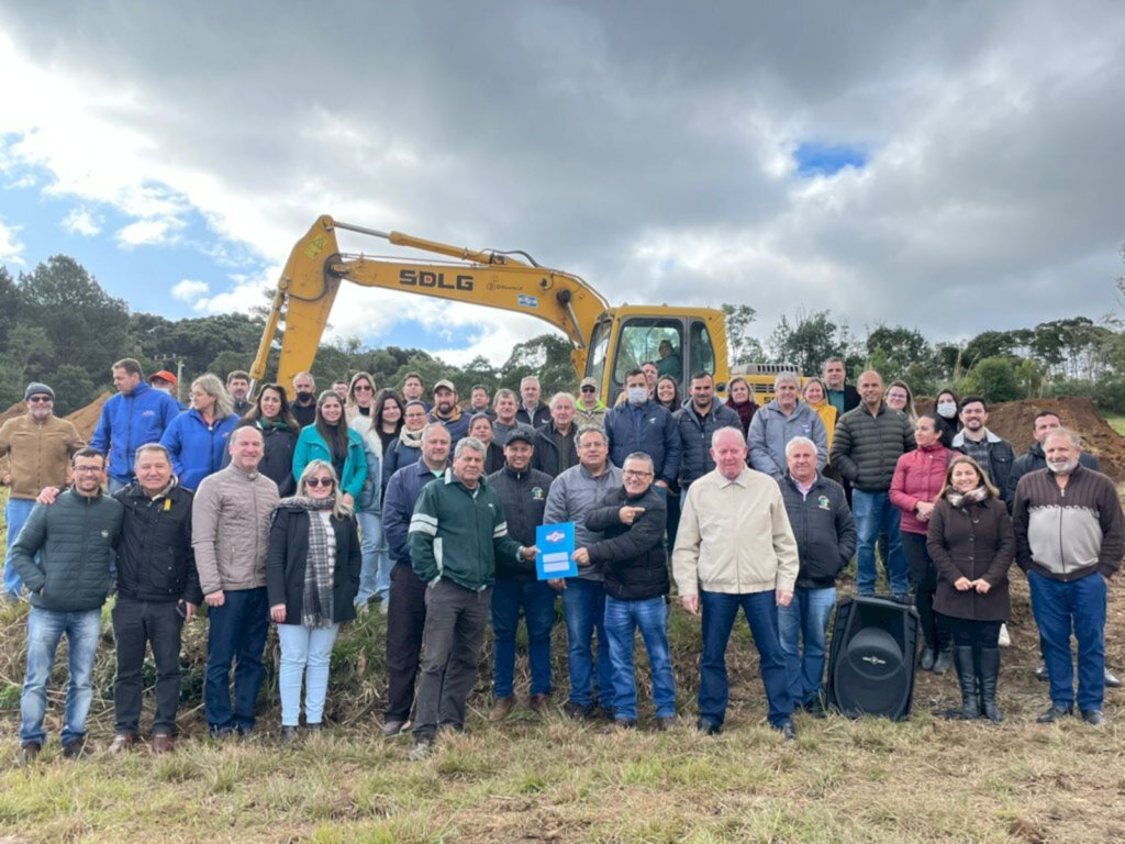 Começaram as obras para construção da Escola Politécnica em Correia Pinto