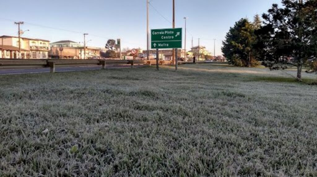 Temperatura negativa em boa parte de SC, chegando a -8,2ºC na Serra