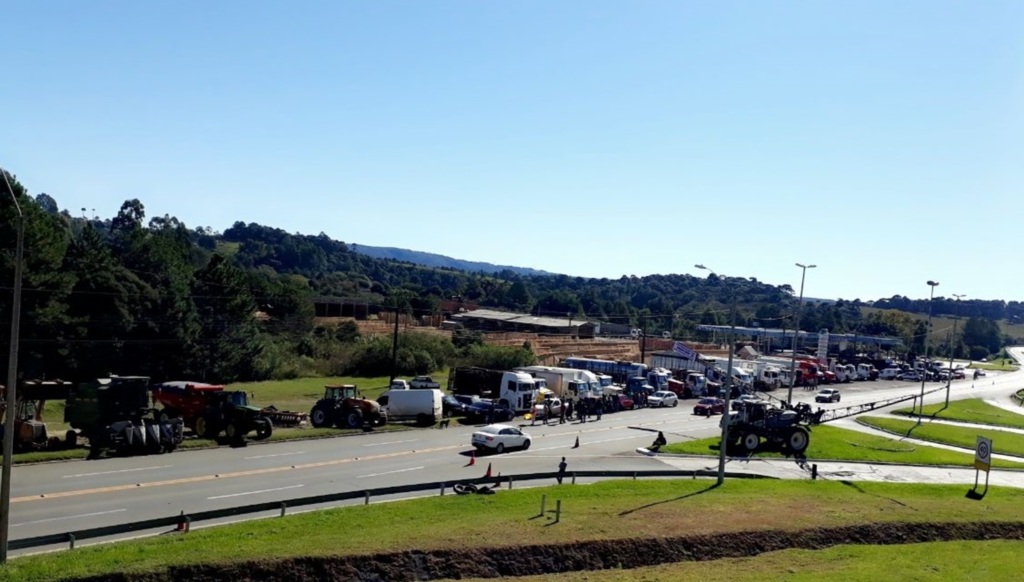 Manifestação dos motoristas em Correia Pinto