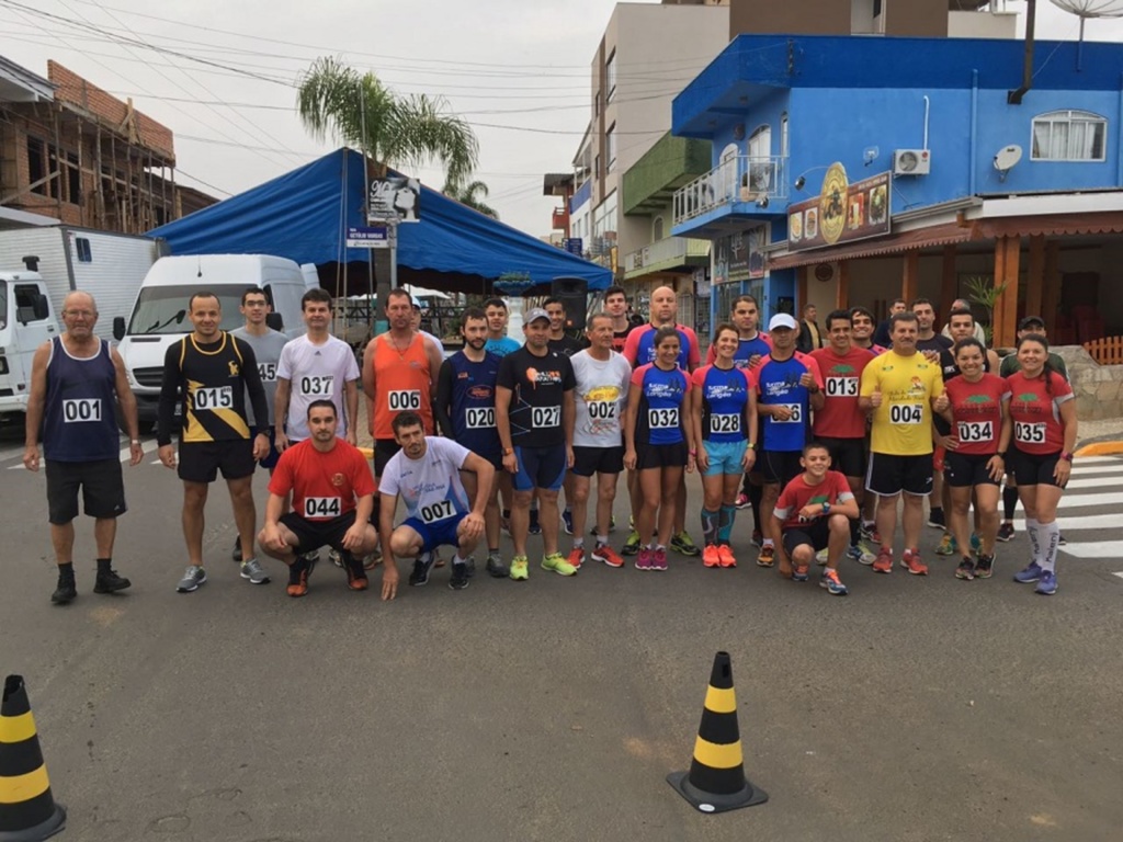 Corrida Rústica atrai atletas de todas as idades