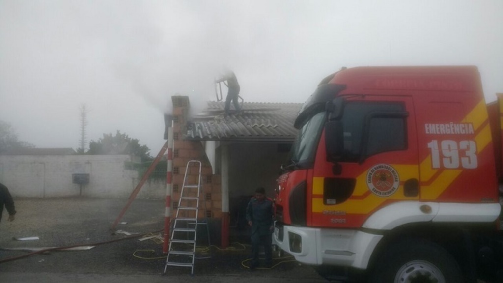 Princípio de Incêndio no Bairro Pró-Flor