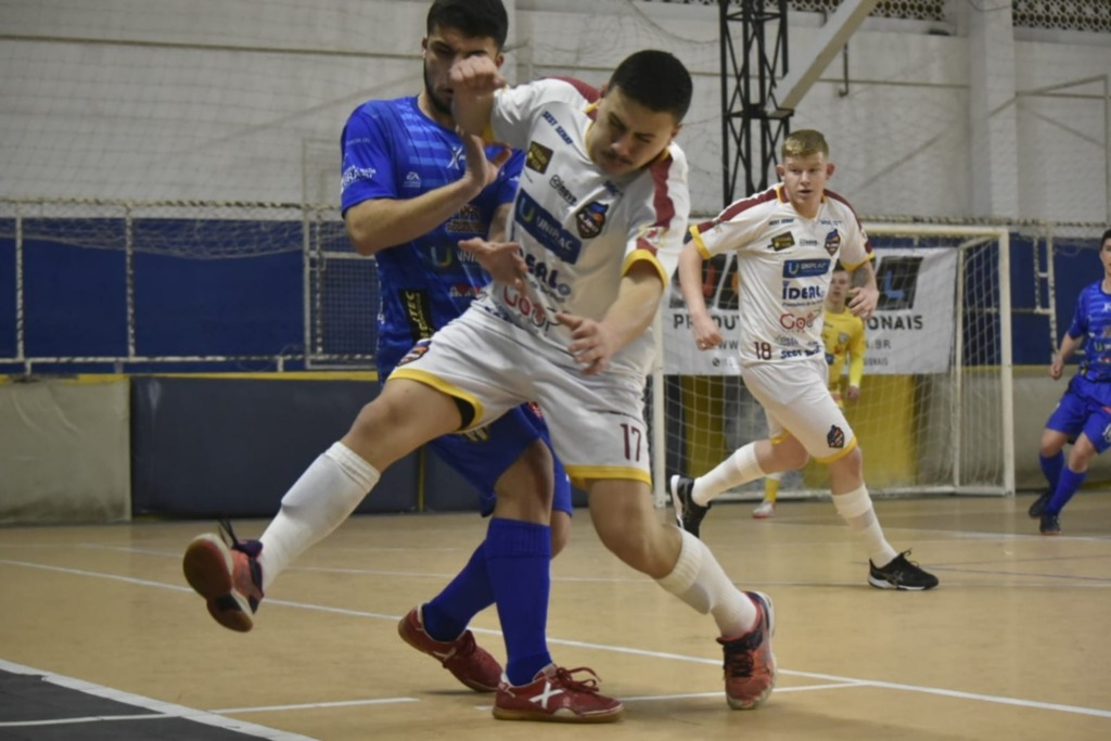 Lages Futsal vence Jânio Barbosa de virada pelo Campeonato Catarinense - 1ª Divisão