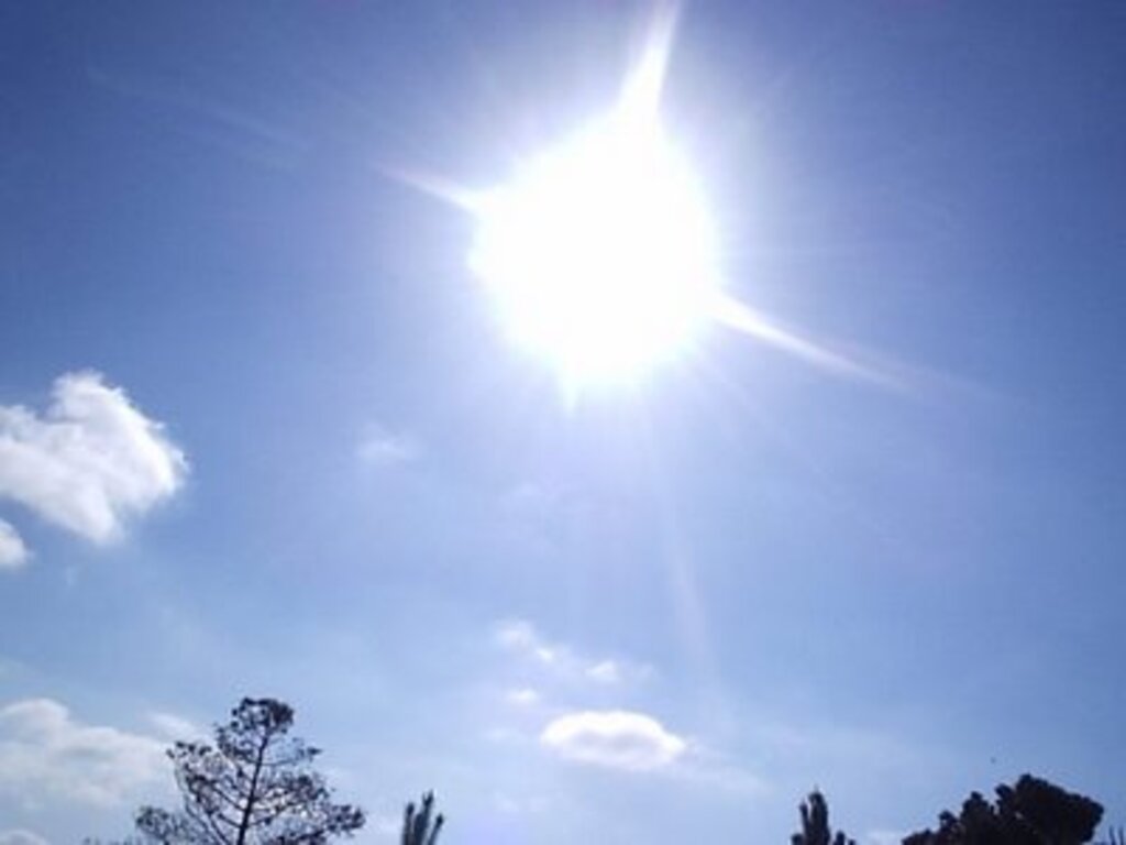 Até quarta-feita as máximas permanecem acima dos 30°C