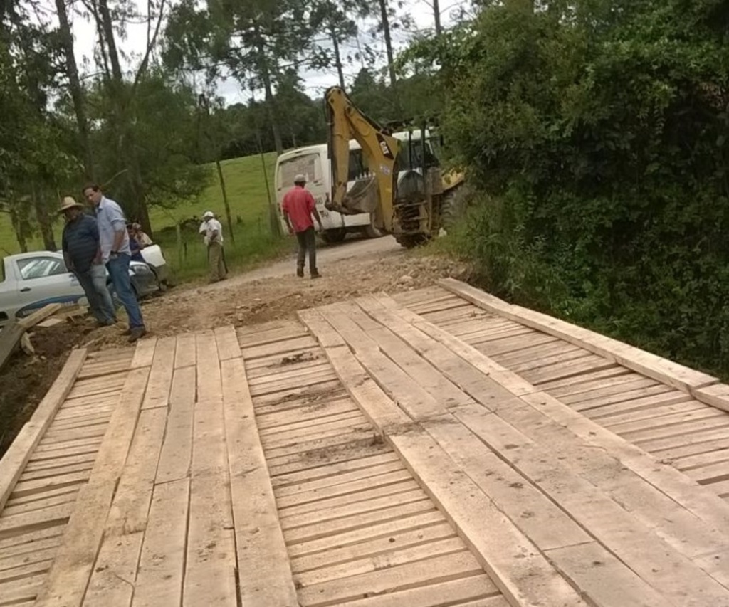 Ampliação e reformas em pontes