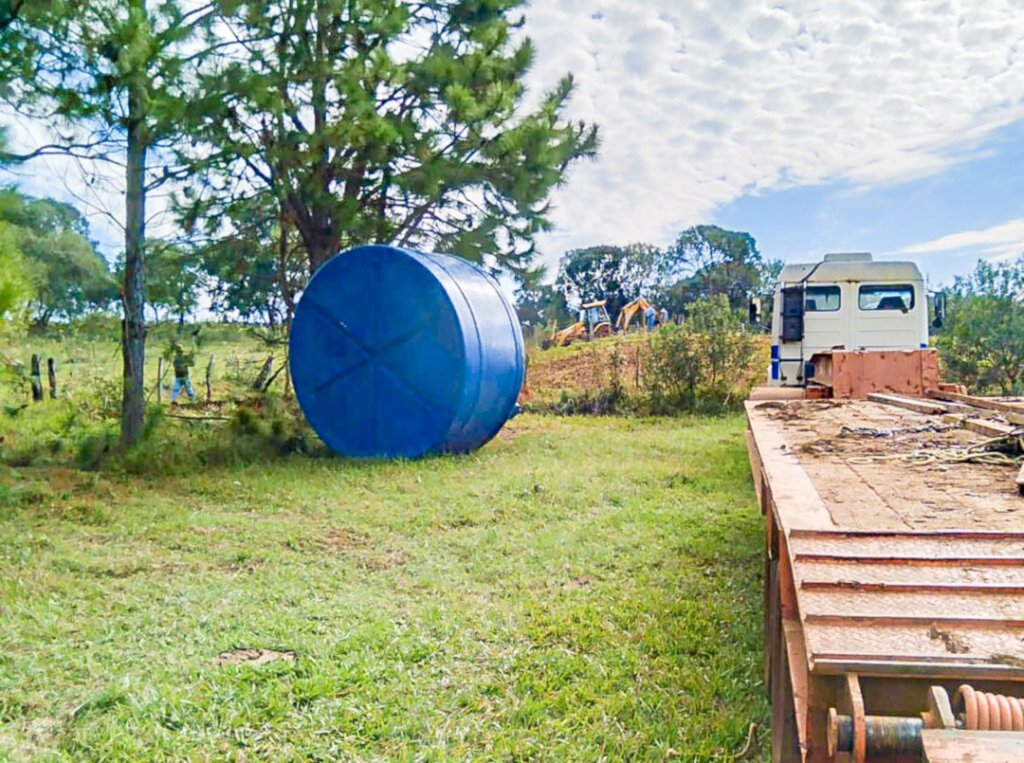 Comunidades do interior de Campo Belo do Sul recebem reservatórios de água