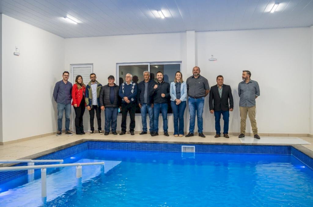 Palmeira inaugura a primeira clínica de hidroterapia