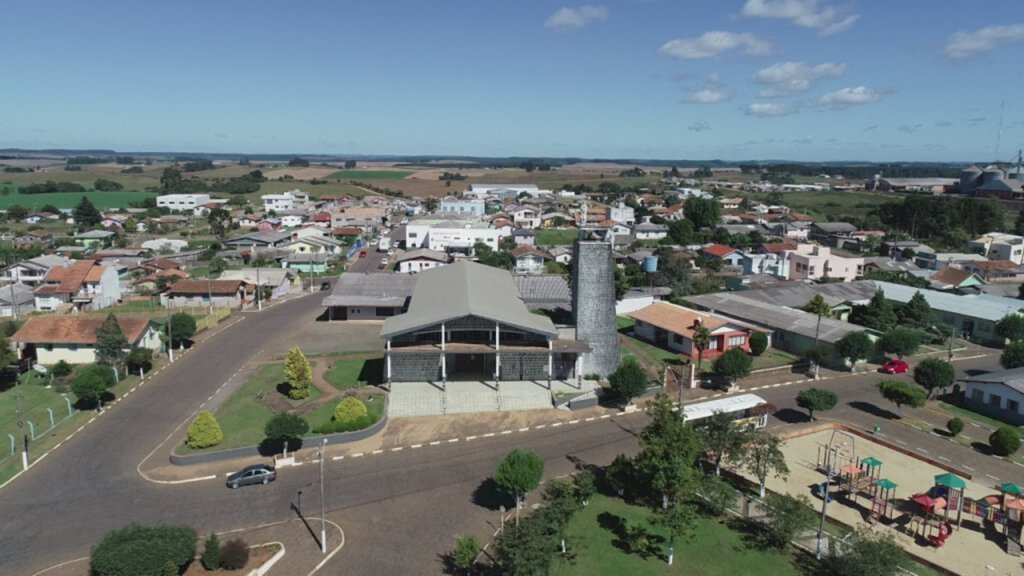 Campo Belo do Sul, 60 ano:s  Apesar das dificuldades, ano foi marcado por realizações