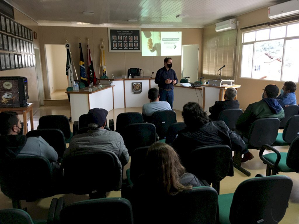 Anita Garibaldi encaminha iniciação ao Programa Cidade Empreendedora