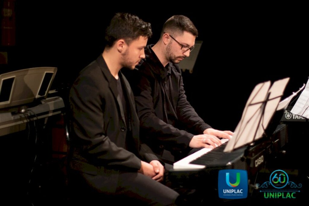 Uniplac - Momento Musical com acadêmicos do curso de Música, realizado em 2019