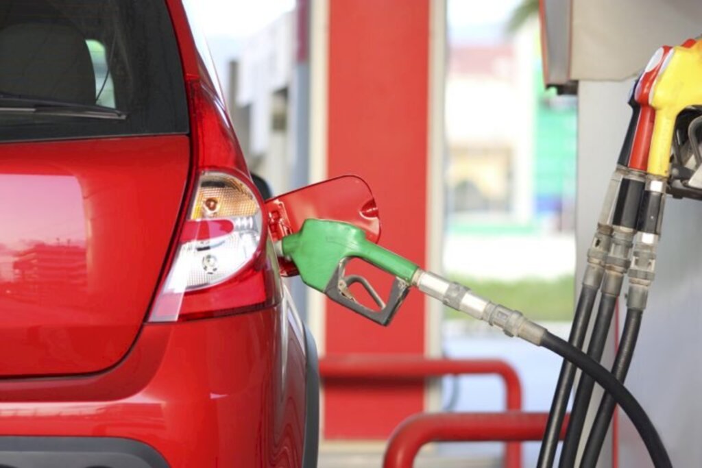 Gasolina ou álcool? Não fique na dúvida