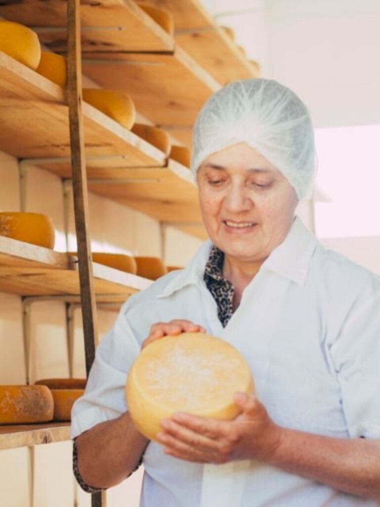 Epagri - O saber-fazer do queijo preservado por Neiva Rissi