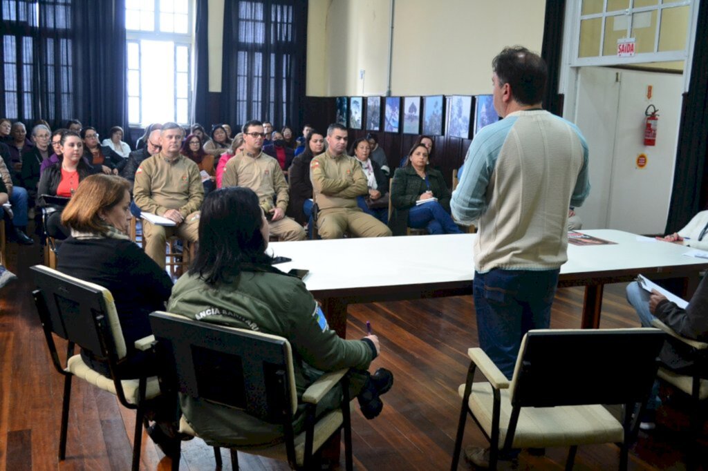 Reunião com entidades, artesãos, forças de segurança e Prefeitura de Lages define ações para a volta da festa ao Calçadão