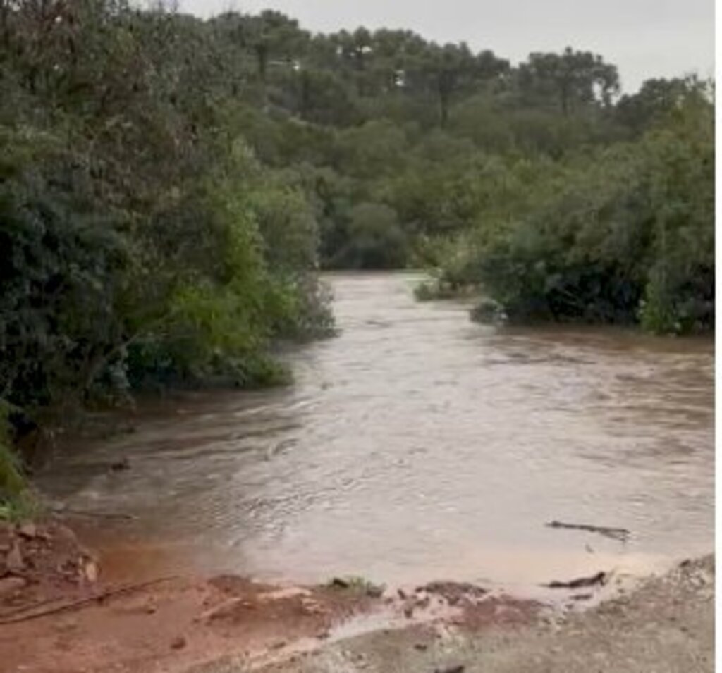 Chuvas volumosas causam transtornos no interior de Lages