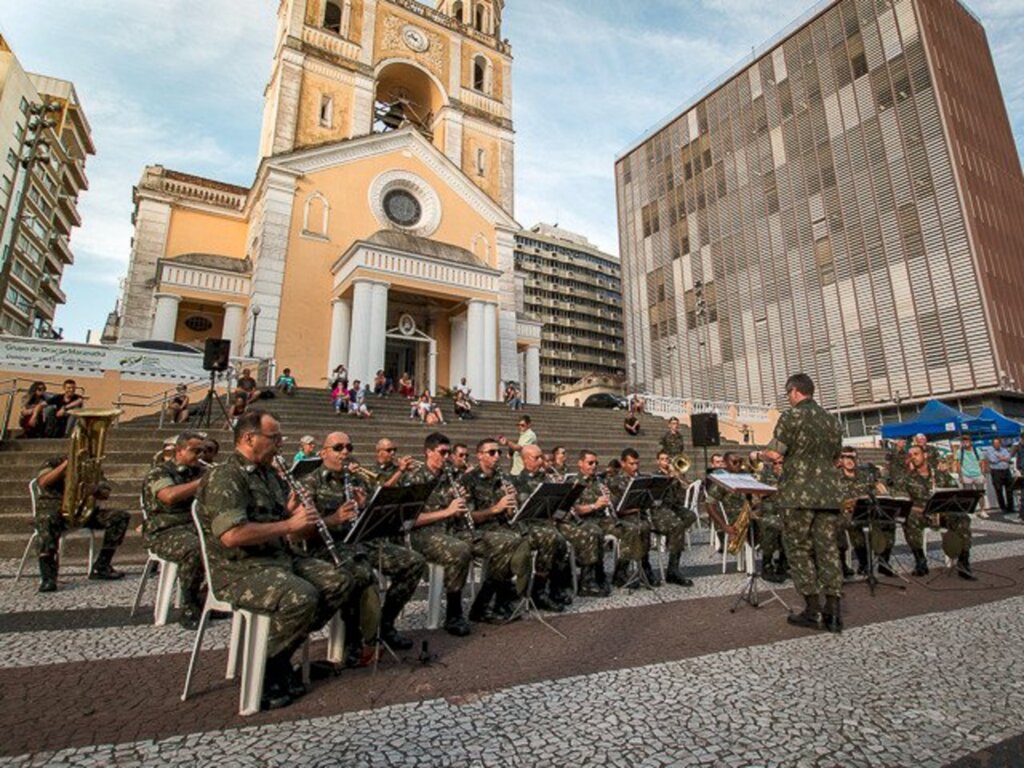 Lages recebe banda da 14ª Brigada de Infantaria Motorizada de Florianópolis-SC