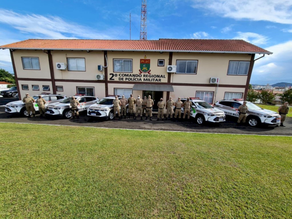 2º Comando Regional de Polícia Militar entrega novas viaturas aos batalhões de Lages e Mafra