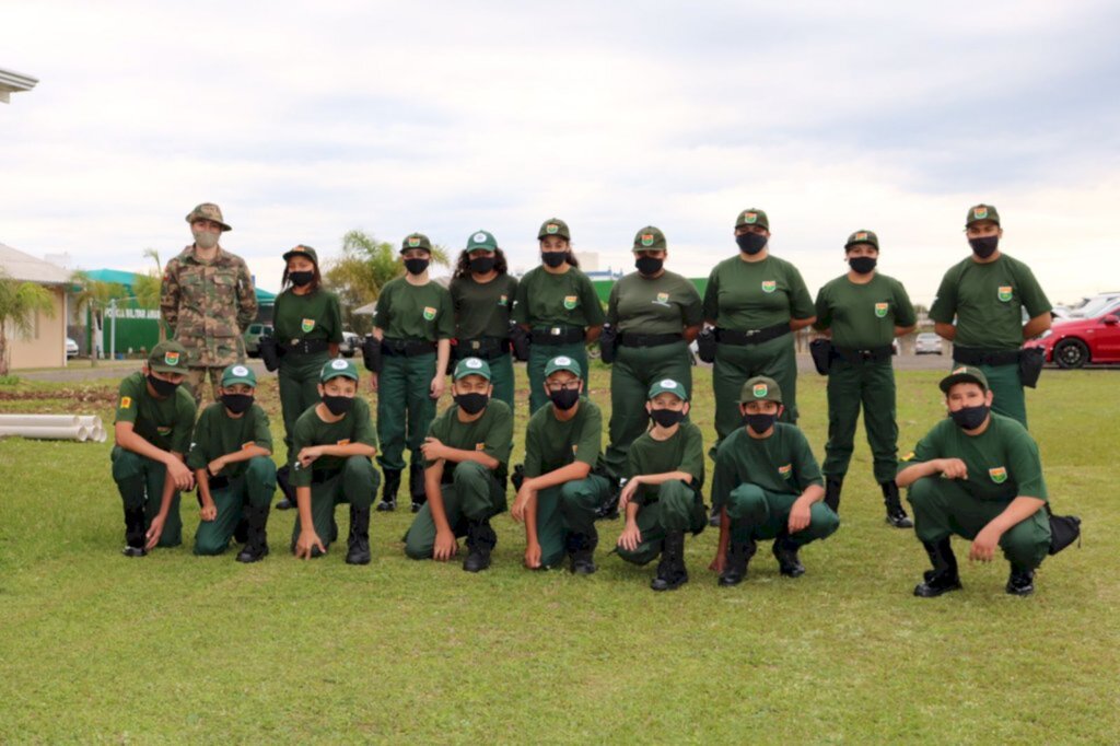 Polícia Militar Ambiental e Klabin iniciam projeto de educação ambiental, em Lages