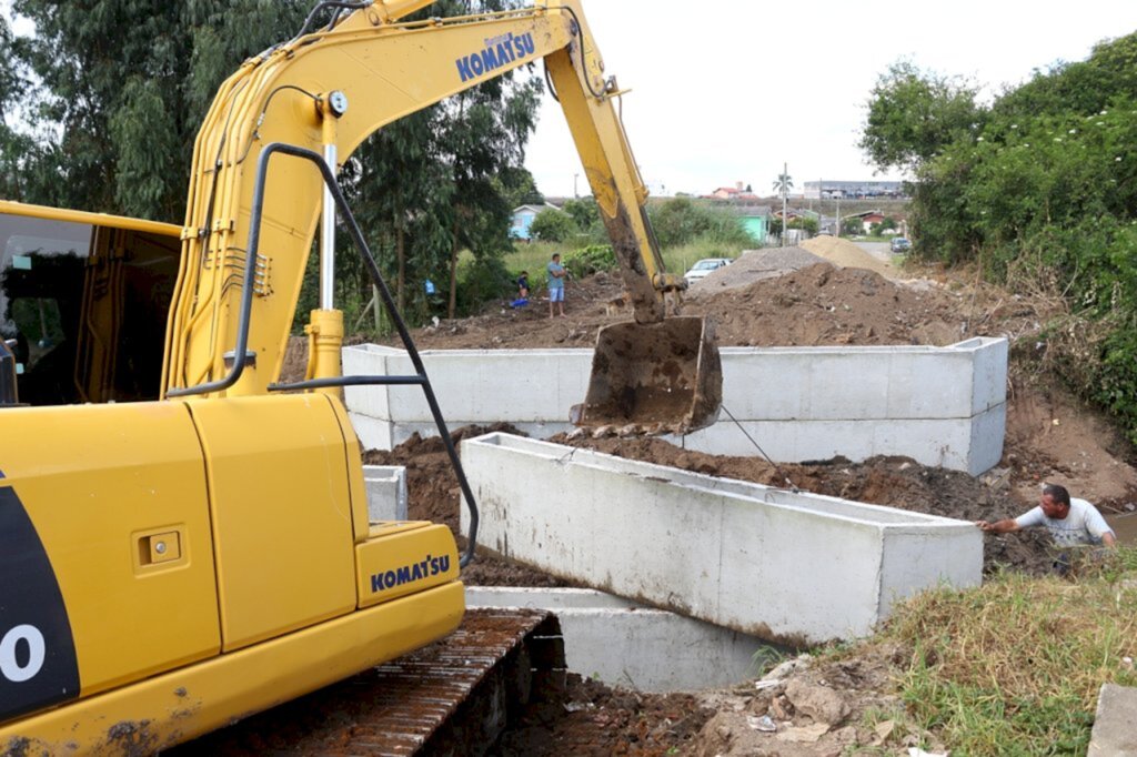 Prefeitura inicia construção de nova ponte entre o Guarujá e Dom Daniel