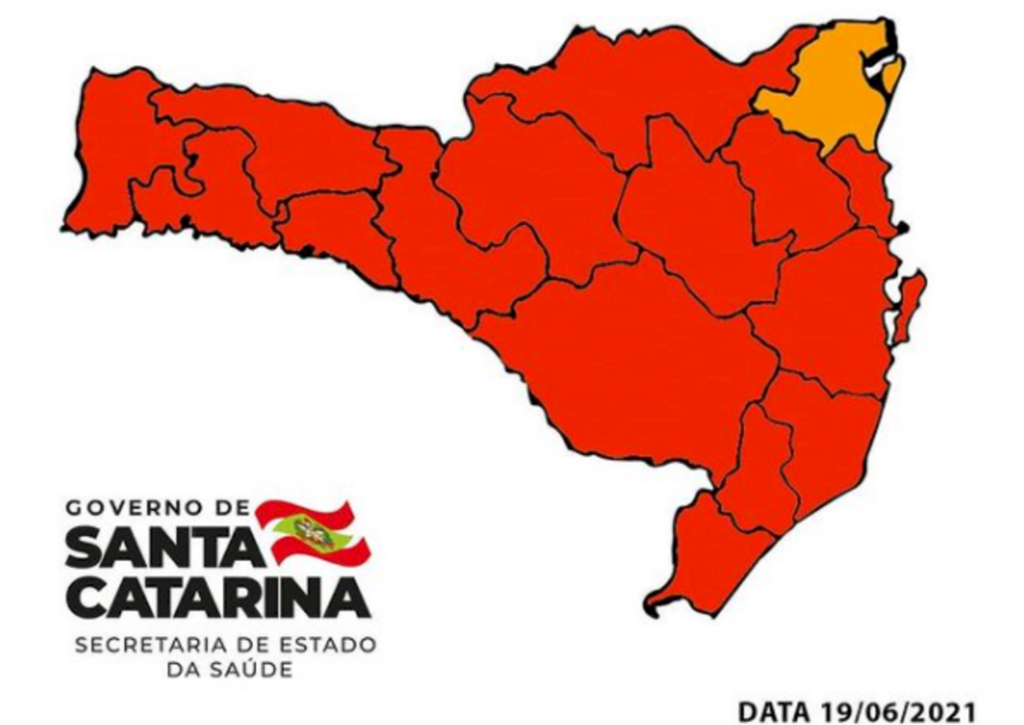 Santa Catarina tem 15 regiões em risco gravíssimo para Covid