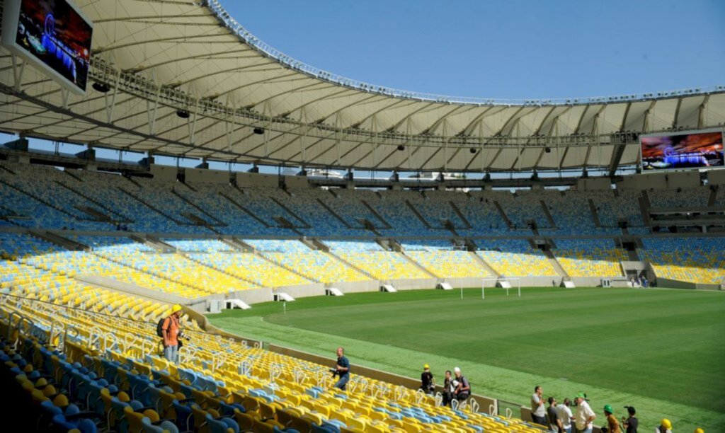 Alerj troca nome de Maracanã para Pelé; neto de Mário Filho protesta