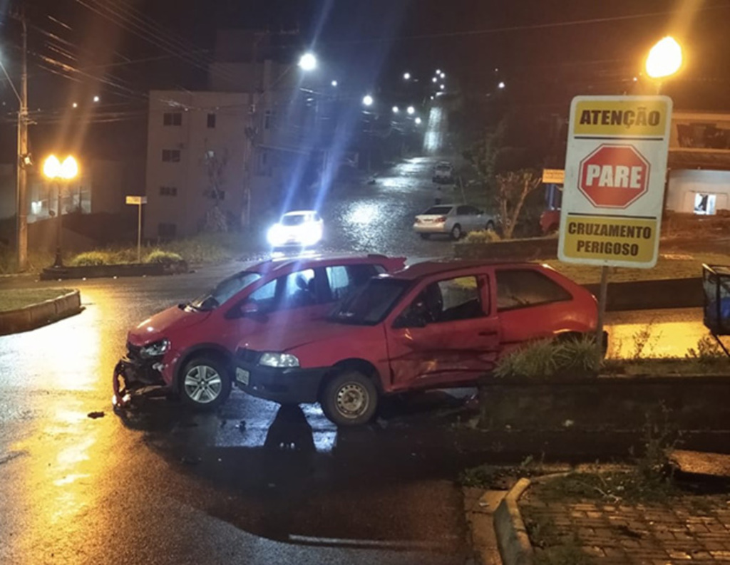 Danos materiais em carros