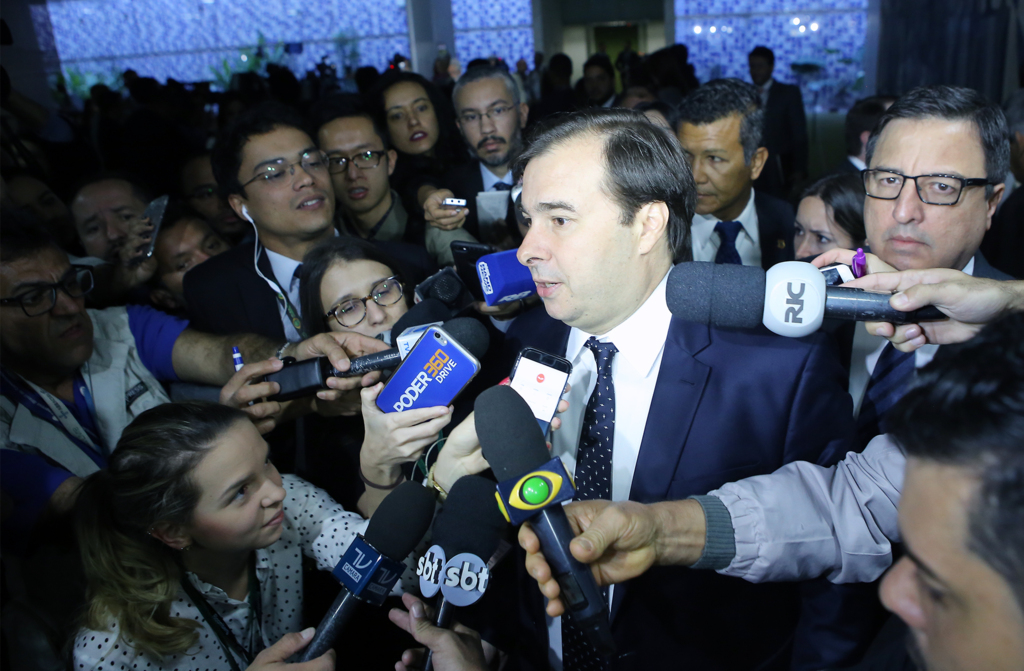 Rodrigo Maia marca votação da reforma da Previdência para 19 de fevereiro