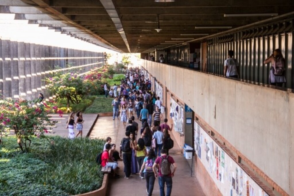 Ministério da Educação libera R$ 1 bi para universidades e institutos federais