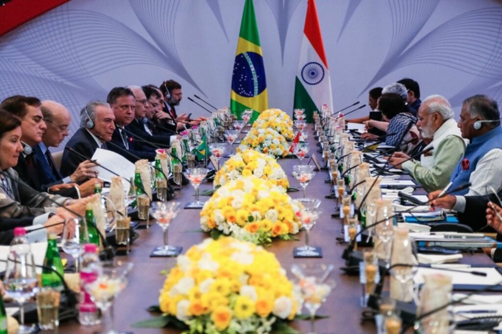 Brasil e Índia assinam acordos de cooperação farmacêutica e agropecuária
