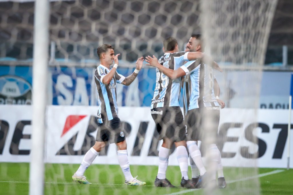 Grêmio goleia o Aragua por 8 a 0 na Arena