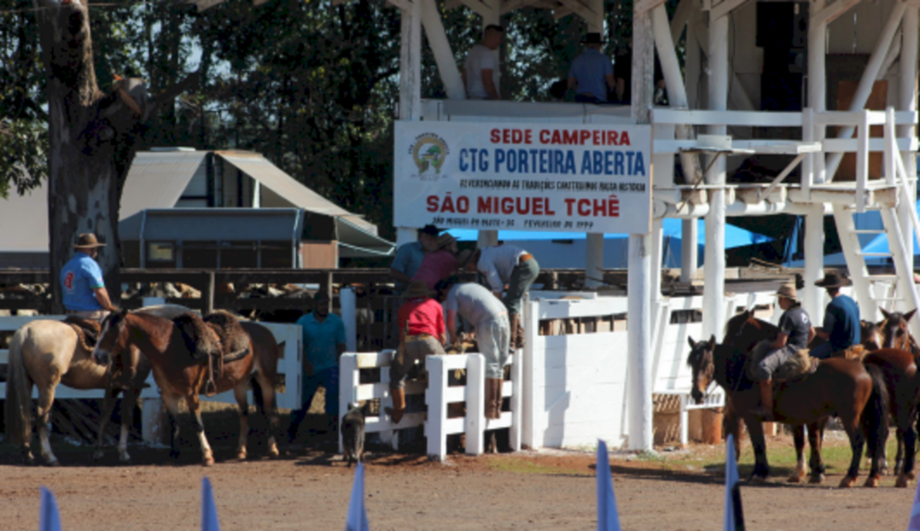 Folha do Oeste - 