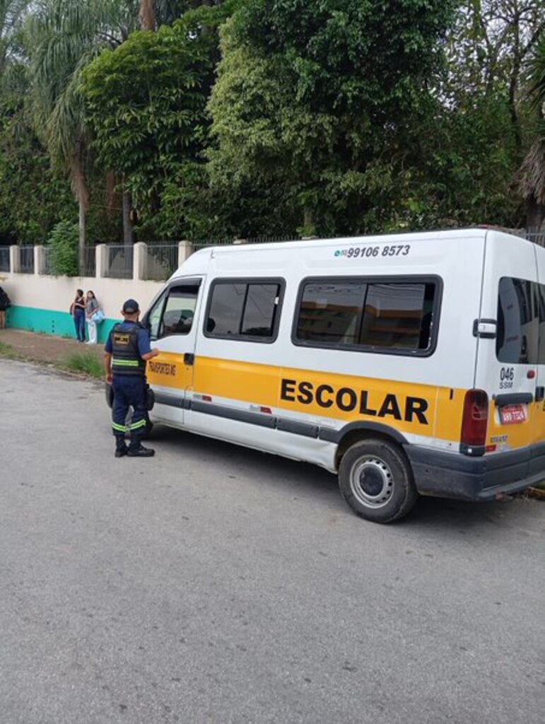 Divulgação - Veículos em situação irregular estão sujeitos a multa