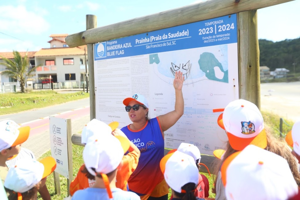 Quer ser voluntário? Prefeitura de São Francisco do Sul lança Banco de Voluntários para Educação Ambiental