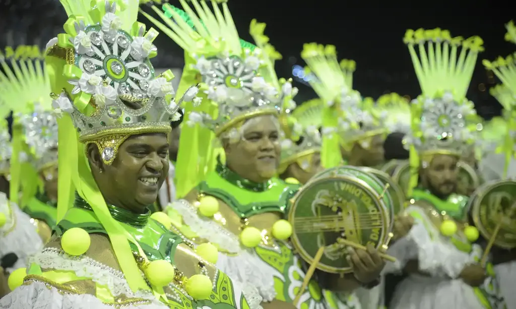 Carnaval deve movimentar R$ 5,5 bilhões na economia carioca