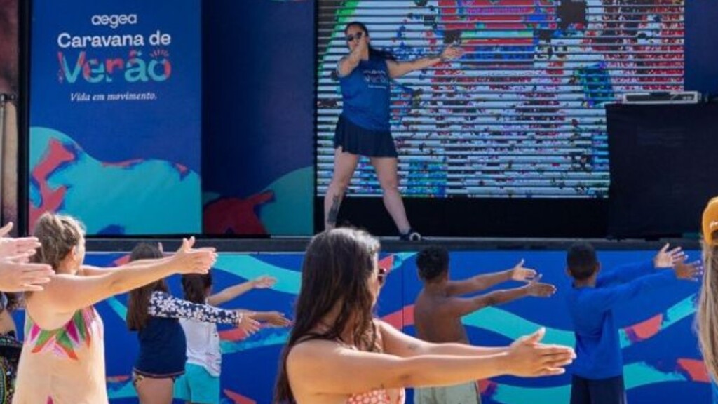 Caravana de Verão movimenta a Praia da Enseada com lazer e conscientização ambiental