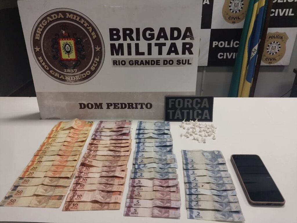 Policiais militares intensificam ações de policiamento