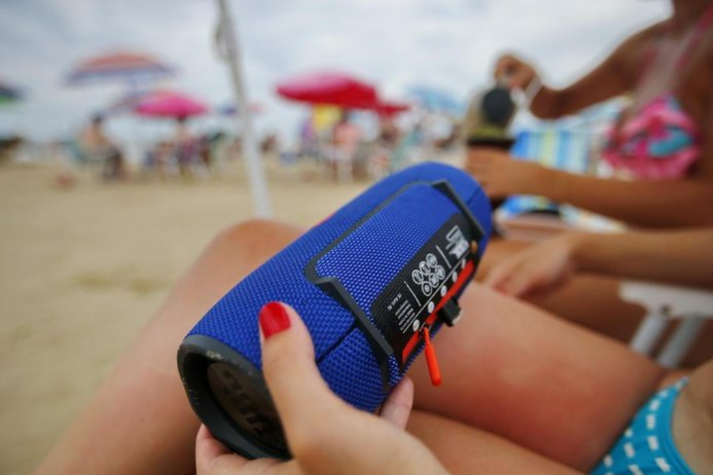 34° BPM reforça proibição de caixas de som nas praias de Imbituba durante o Carnaval