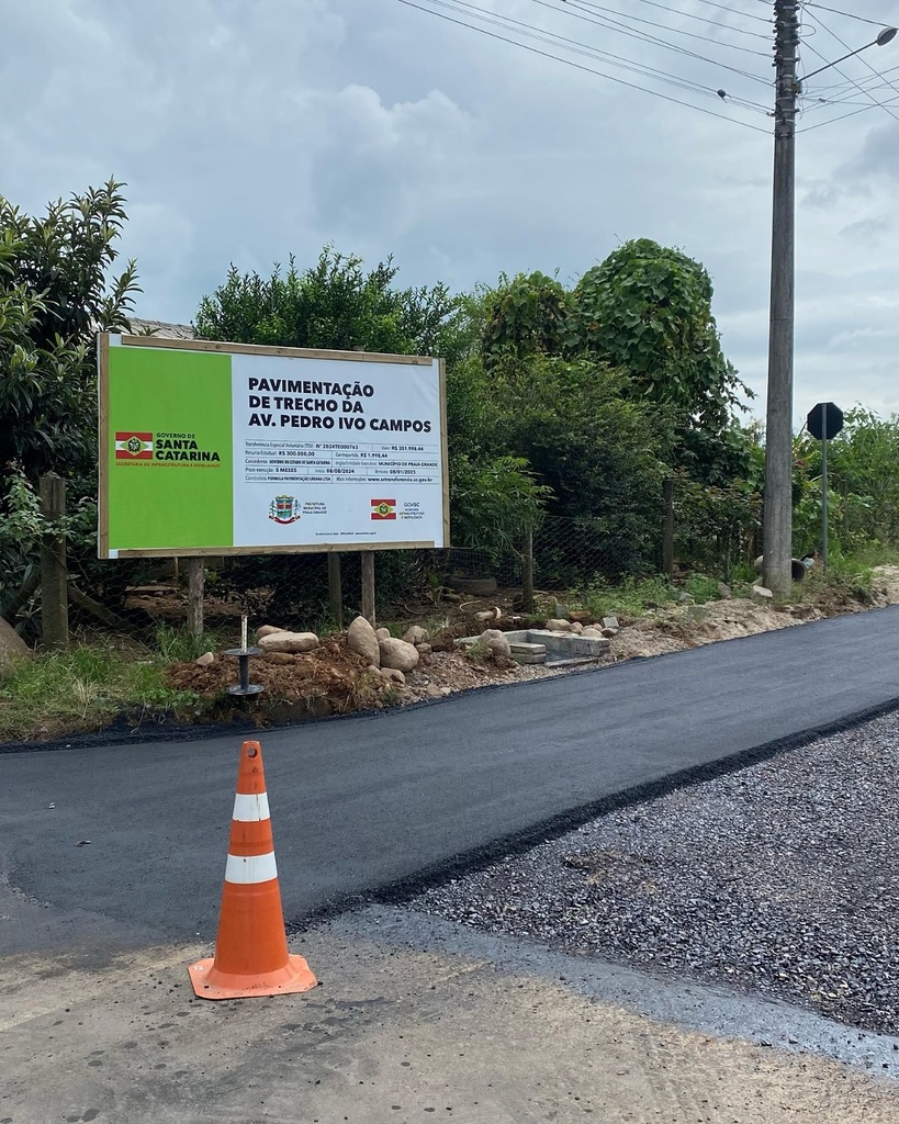 AVENIDA PEDRO IVO CAMPOS COMEÇA A RECEBER PAVIMENTAÇÃO ASFÁLTICA EM PRAIA GRANDE