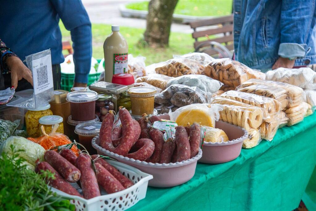 Até sábado, diferentes regiões de Santa Maria recebem feiras de produtos coloniais; confira o cronograma