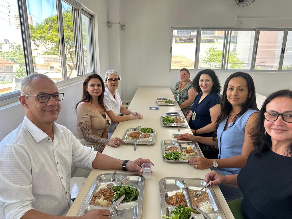 Secretaria de Assistência Social de Joaçaba realiza visita técnica a Chapecó para conhecer o Serviço Família Acolhedora para Pessoa Idosa e com Deficiência