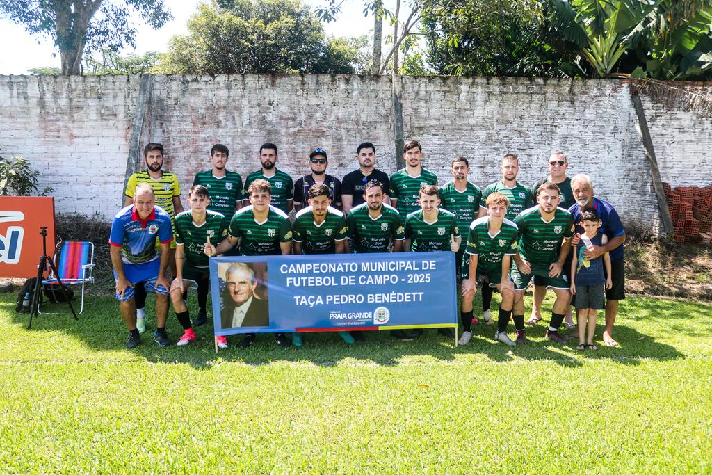 JOGOS DA SÉRIE B MARCAM O INÍCIO DO CAMPEONATO MUNICIPAL DE FUTEBOL DE CAMPO EM PRAIA GRANDE