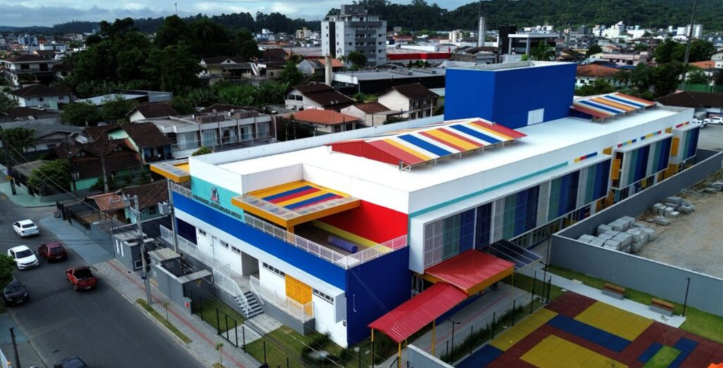 Joinville inaugura novo CEI e amplia vagas para a educação infantil