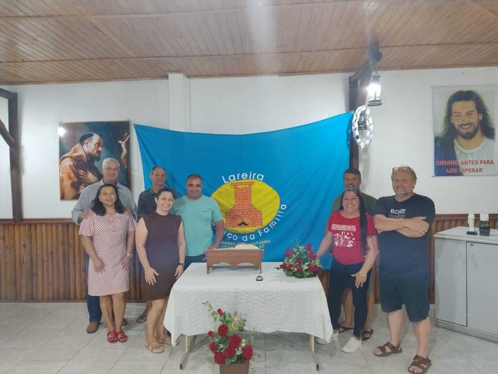 Prefeito Fabiano Baldessar participa de reunião com lideranças do Grupo de Casais da Lareira