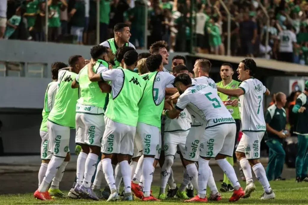 JEC perde para Chapecoense e está fora do Catarinense