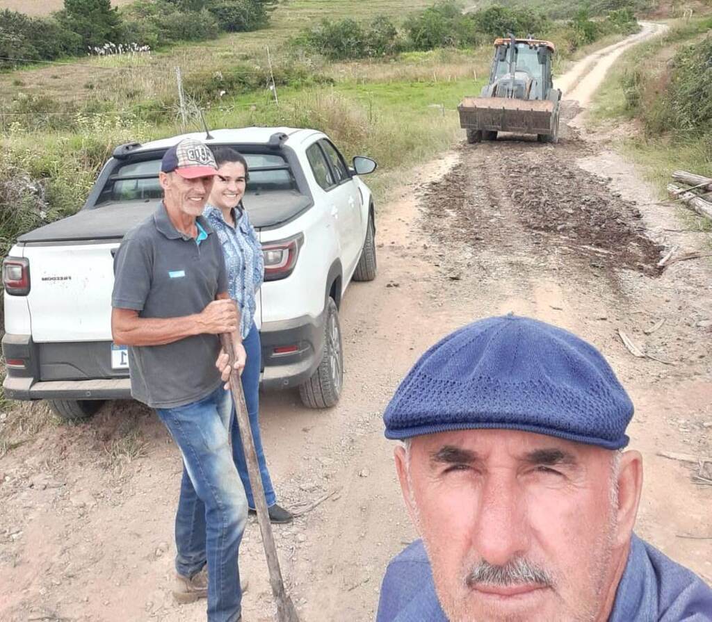 Vice-prefeita Alice Pessoa acompanha trabalhos da Secretaria de Obras