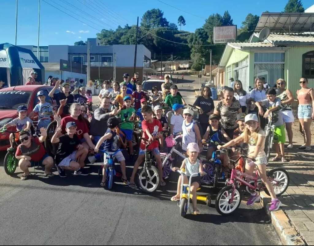 1º Encontro de Bicicletas em Vargem