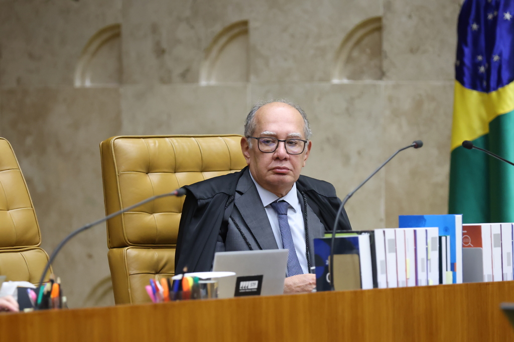 STF amplia foro privilegiado para políticos após término do mandato