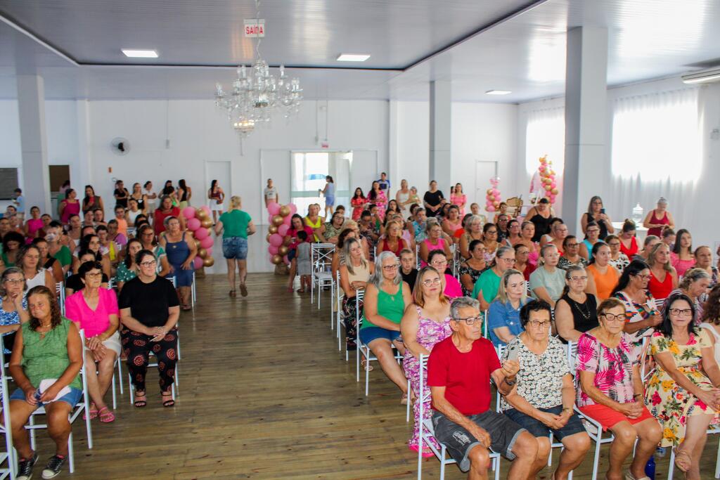 FORÇA FEMININA PROMOVEU ENCONTRO EM COMEMORAÇÃO AO DIA INTERNACIONAL DA MULHER EM SÃO JOÃO DO SUL