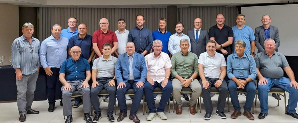 PRESIDENTE DA CEPRAG  PATRIQUE ALENCAR PARTICIPA DA ASSEMBLEIA GERAL DA FECOERUSC